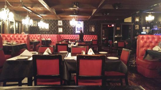 Capo's Restaurant and Speakeasy